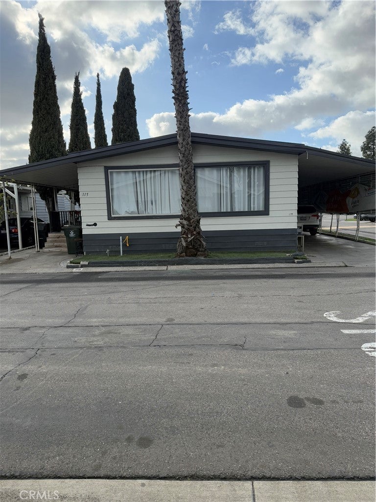 Photo of Listing #PW25030704