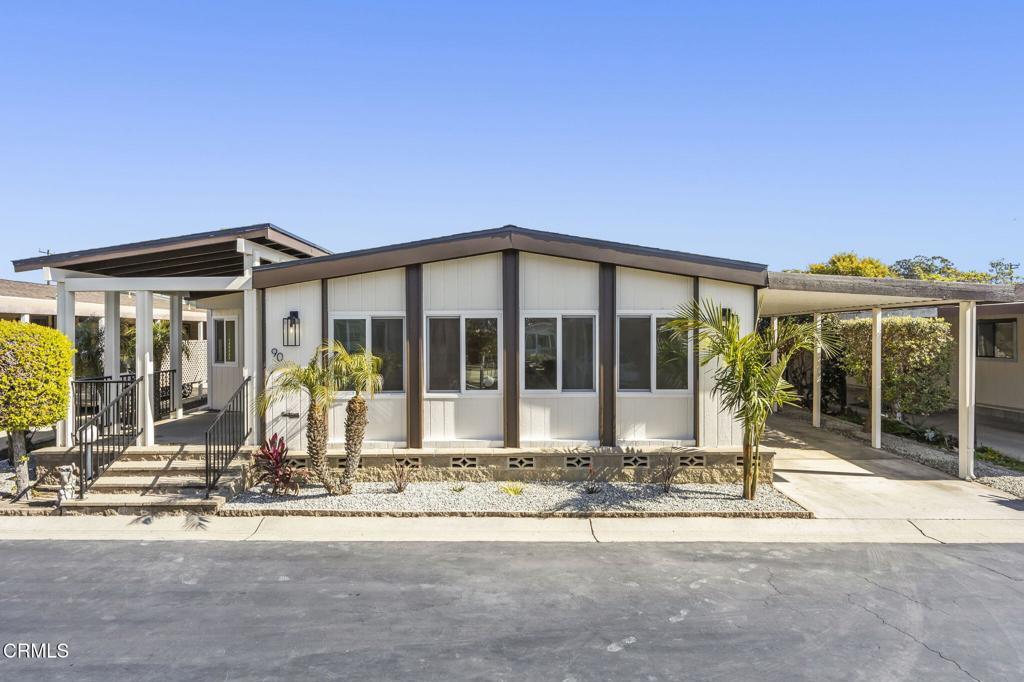 Photo of Listing #V1-28110