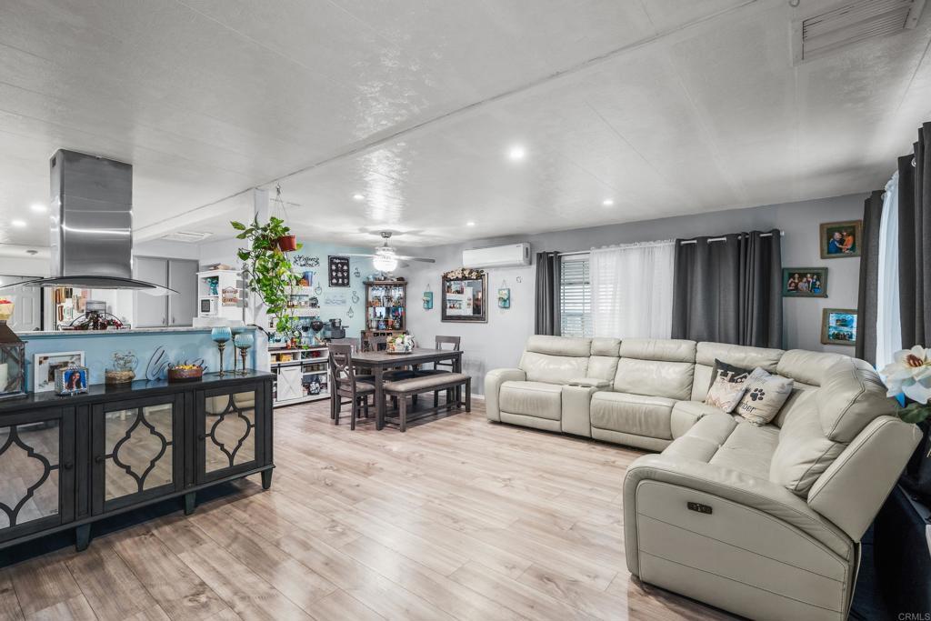 Photo of Listing #NDP2501437