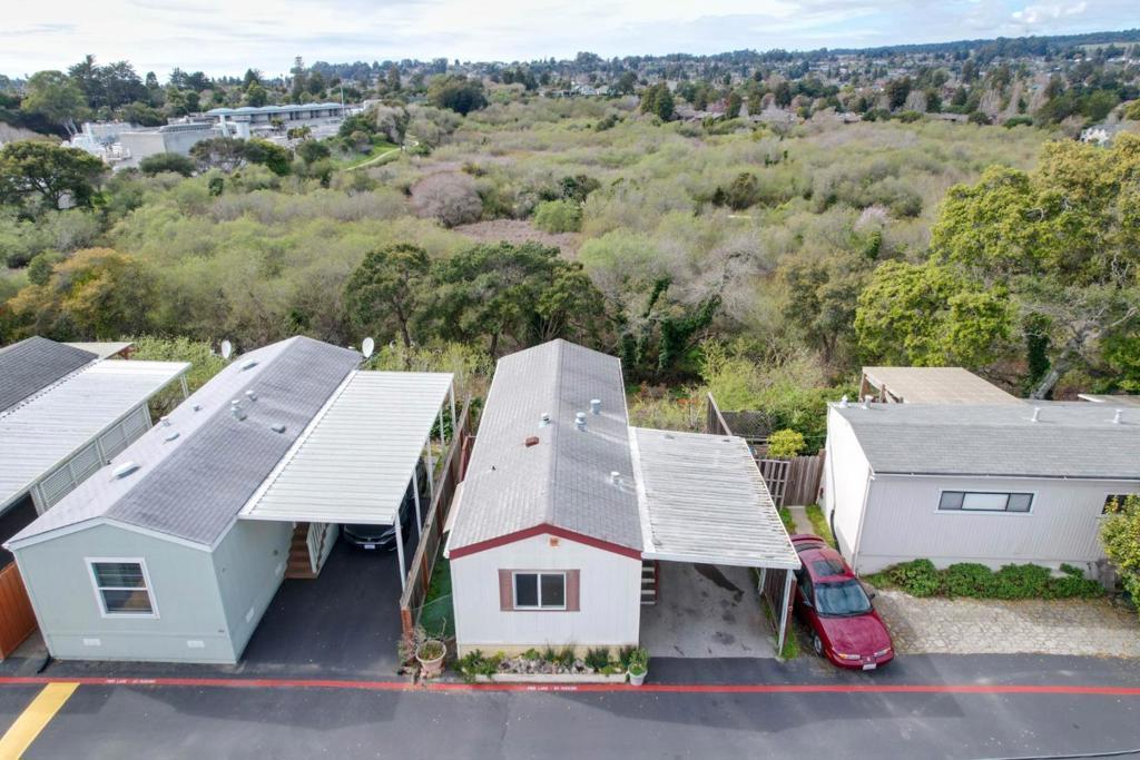 Photo of Listing #ML81997593