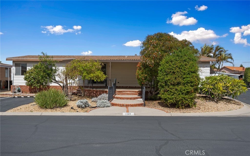 Photo of Listing #PV25056627