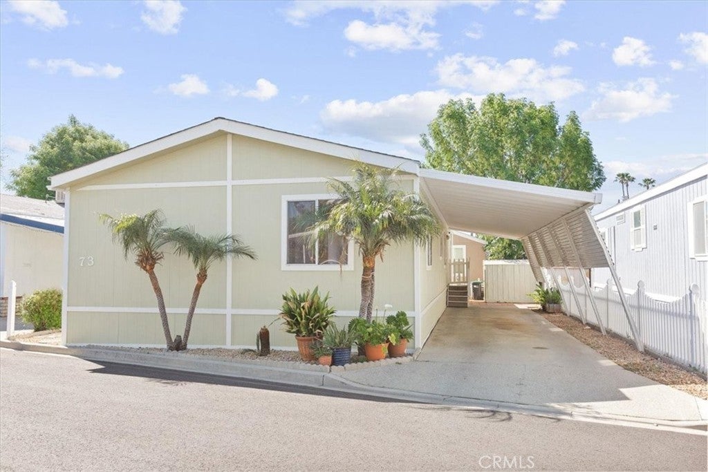 Photo of Listing #DW25066579