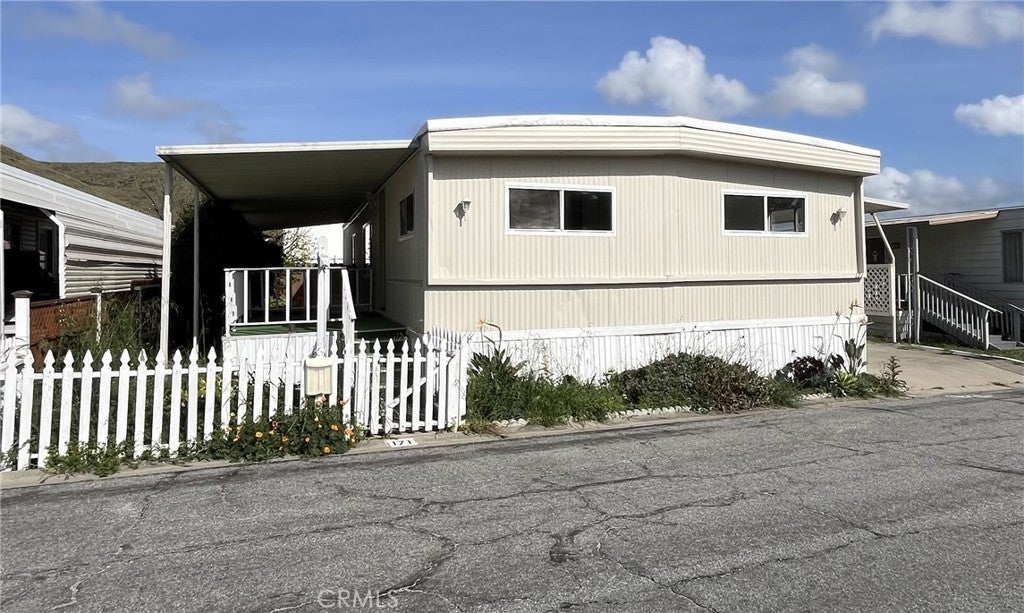 Photo of Listing #SC25070806