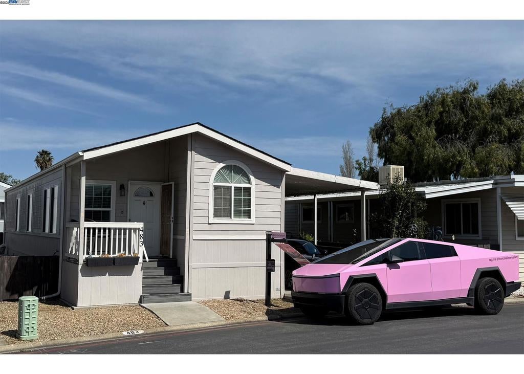 Photo of Listing #41091639