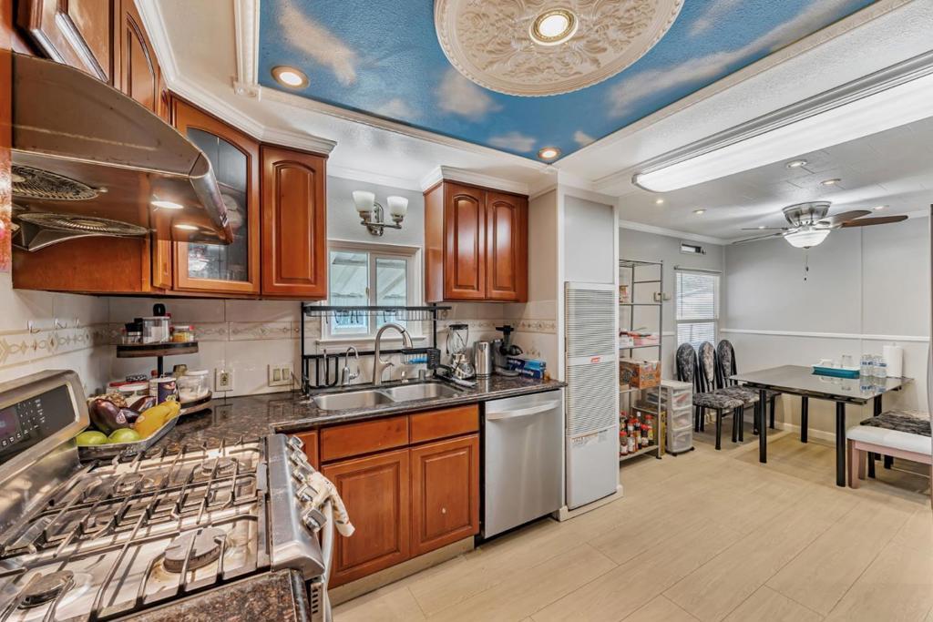 Photo of Listing #ML82000589