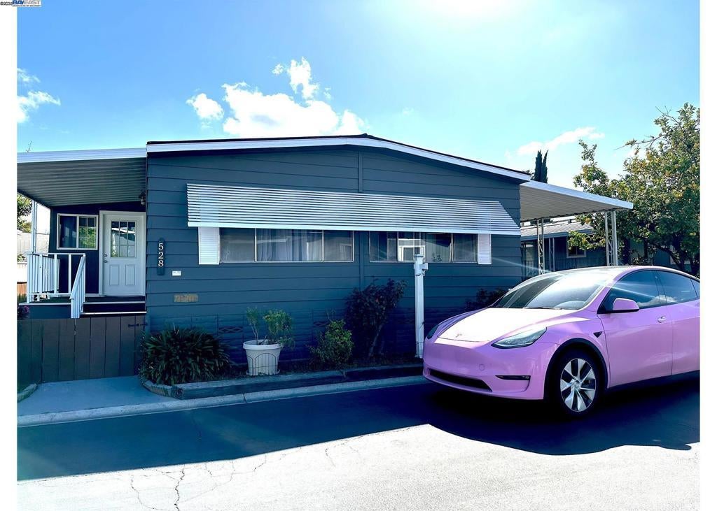 Photo of Listing #41092503