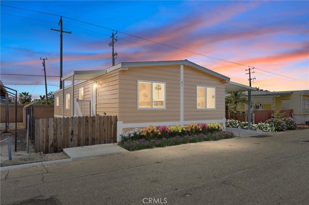 Photo of Listing #SR25083234