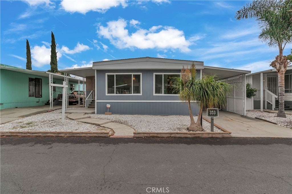 Photo of Listing #DW25100187