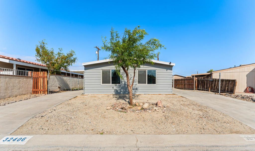 32406 Hopi Circle, Thousand Palms