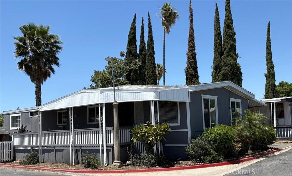 Photo of Listing #PW25106339