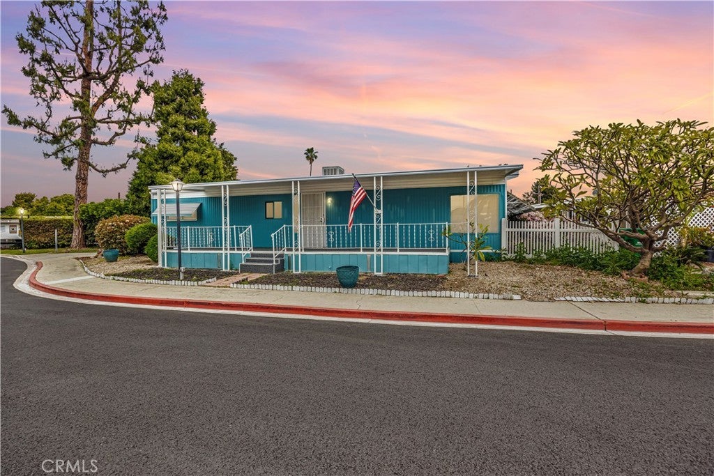 Photo of Listing #OC25111354