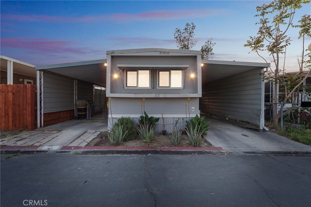 Photo of Listing #ND25117360