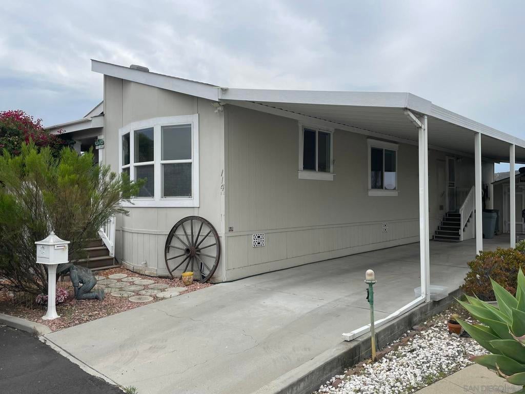 Photo of Listing #250029192SD