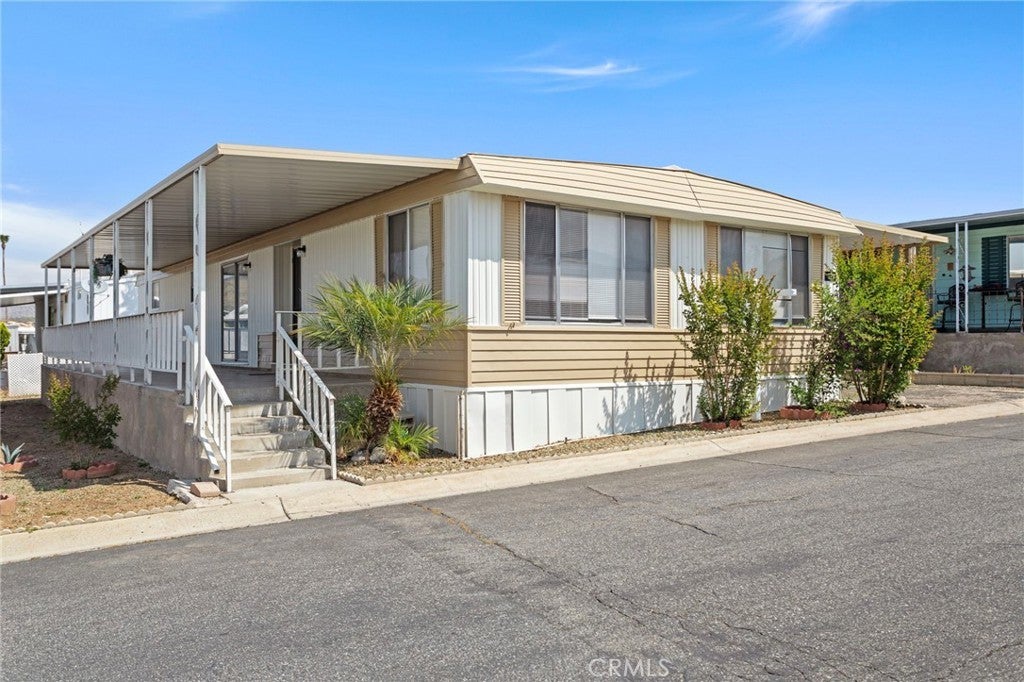 Photo of Listing #OC25122617