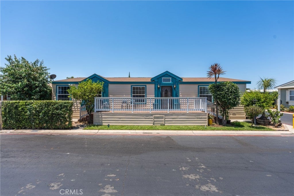 Photo of Listing #CV25125636