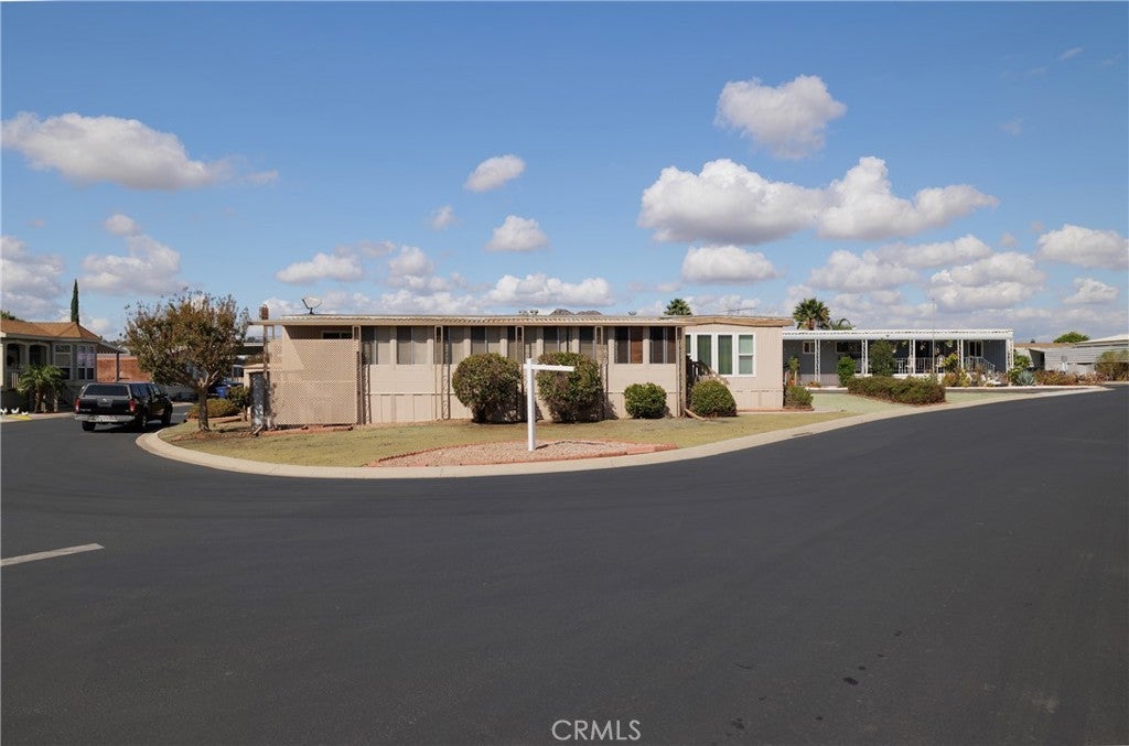 Photo of Listing #IV25126521