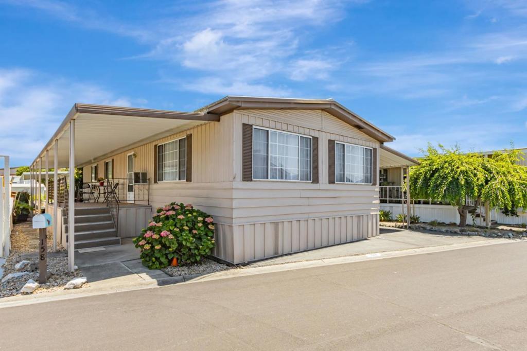 Photo of Listing #ML82010042