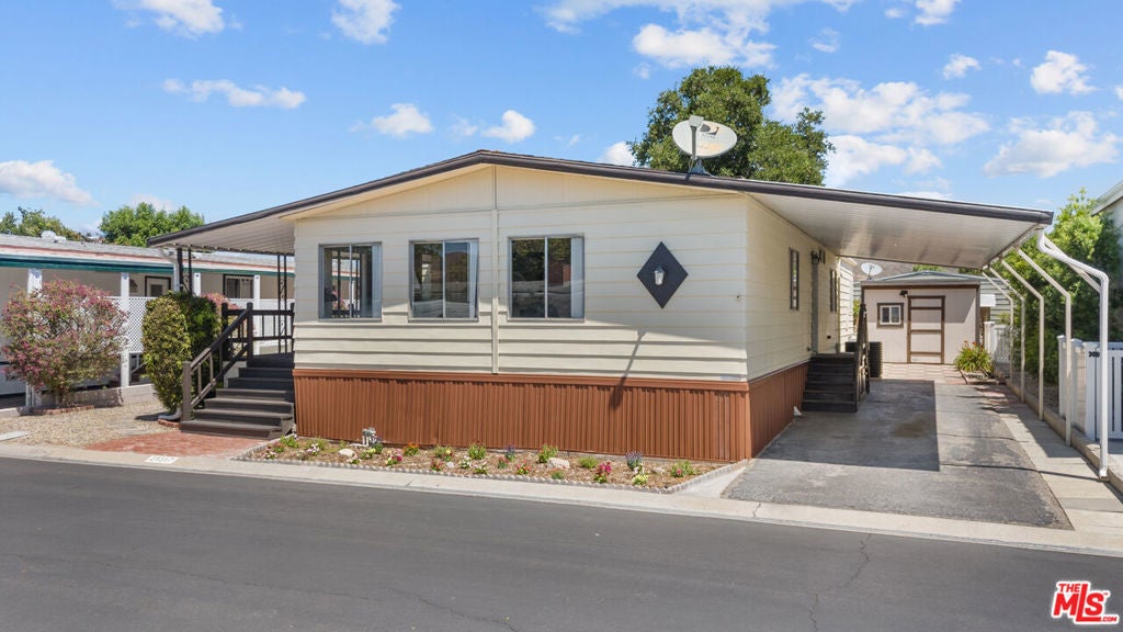 Photo of Listing #25553913