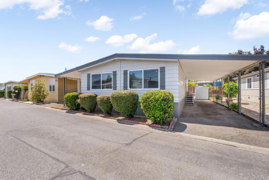 Photo of Listing #ML82011662