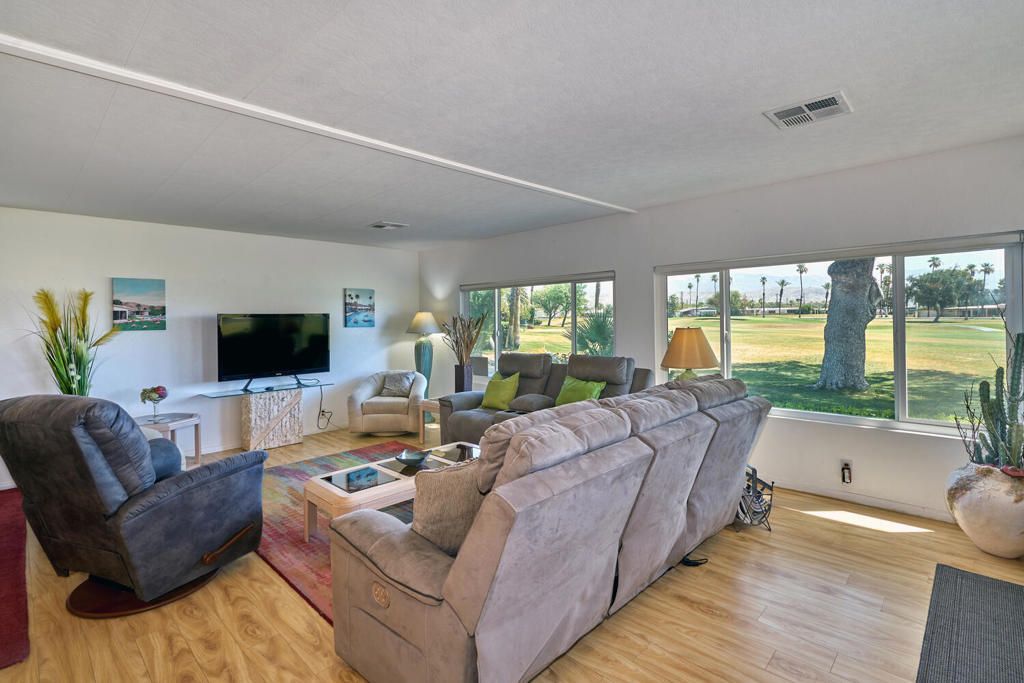 32500 Saint Andrews Drive, Thousand Palms