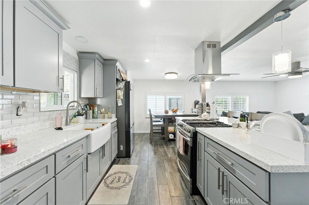 Photo of Listing #PW25146679