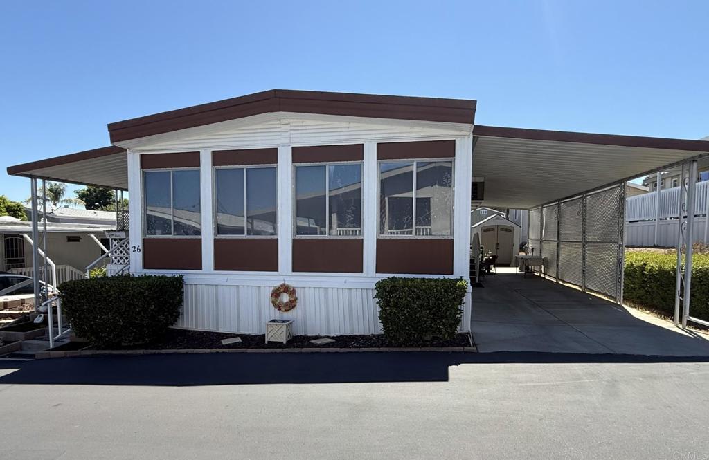 Photo of Listing #PTP2505000