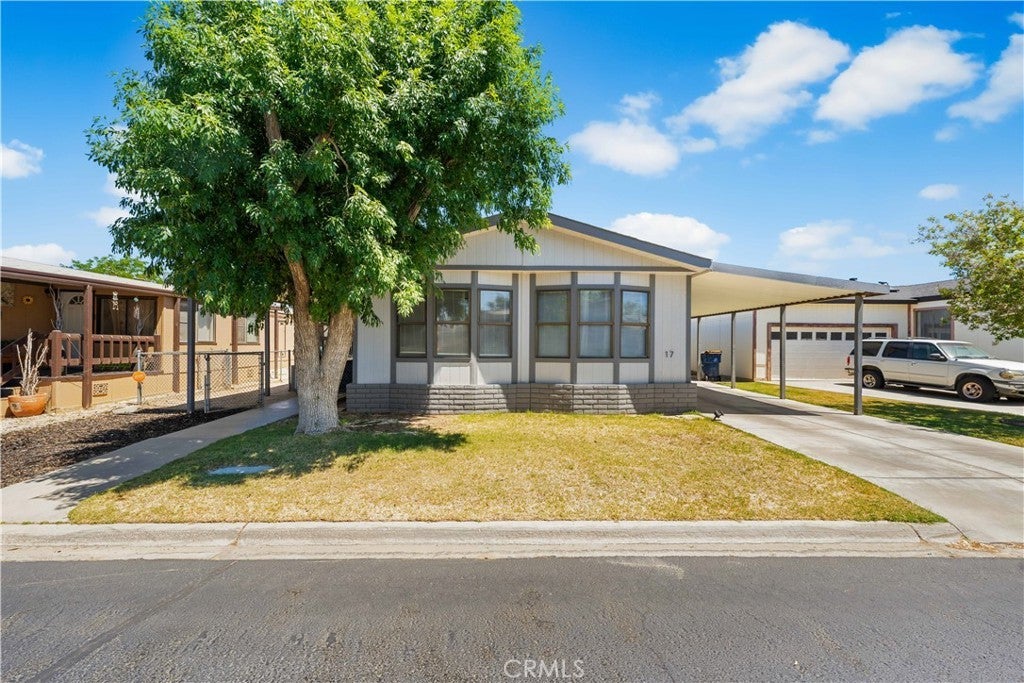 Photo of Listing #SR25152353