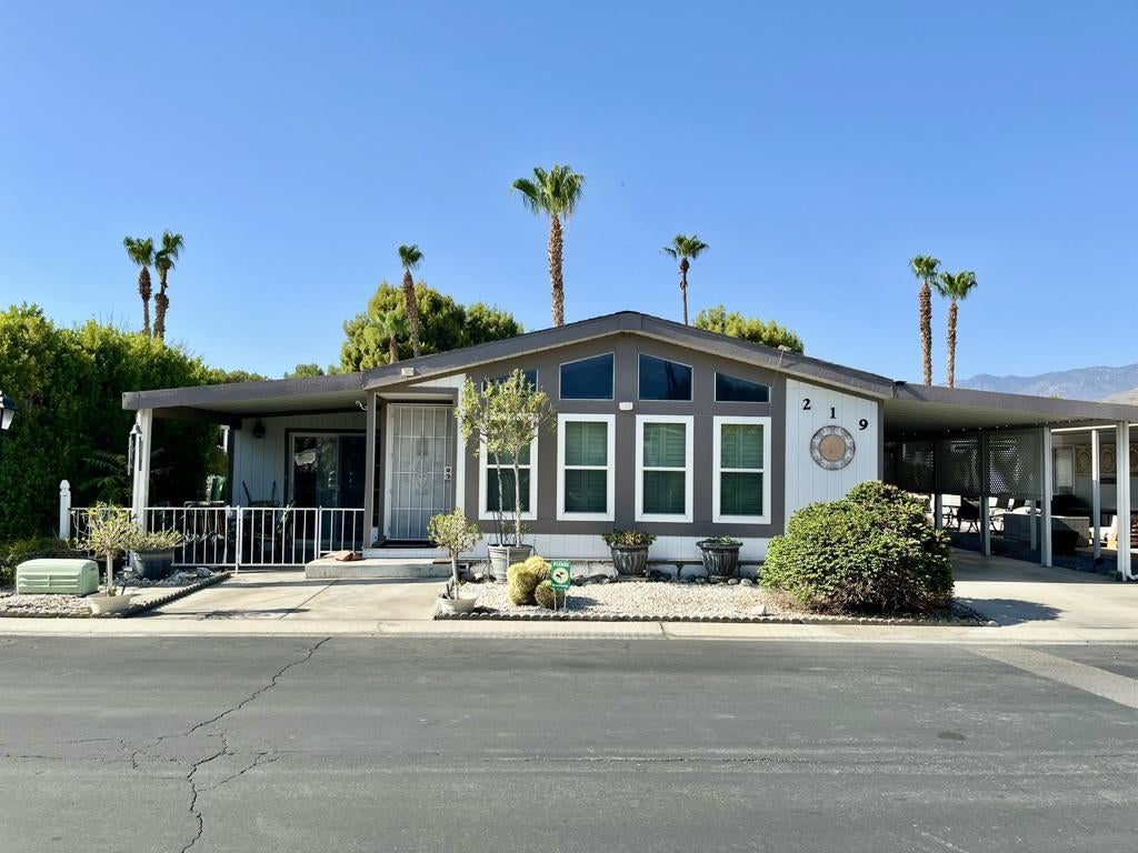 Photo of Listing #219132657DA