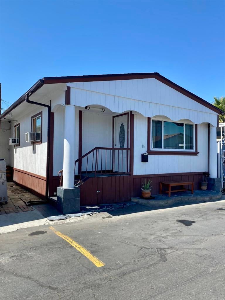 Photo of Listing #PTP2505333