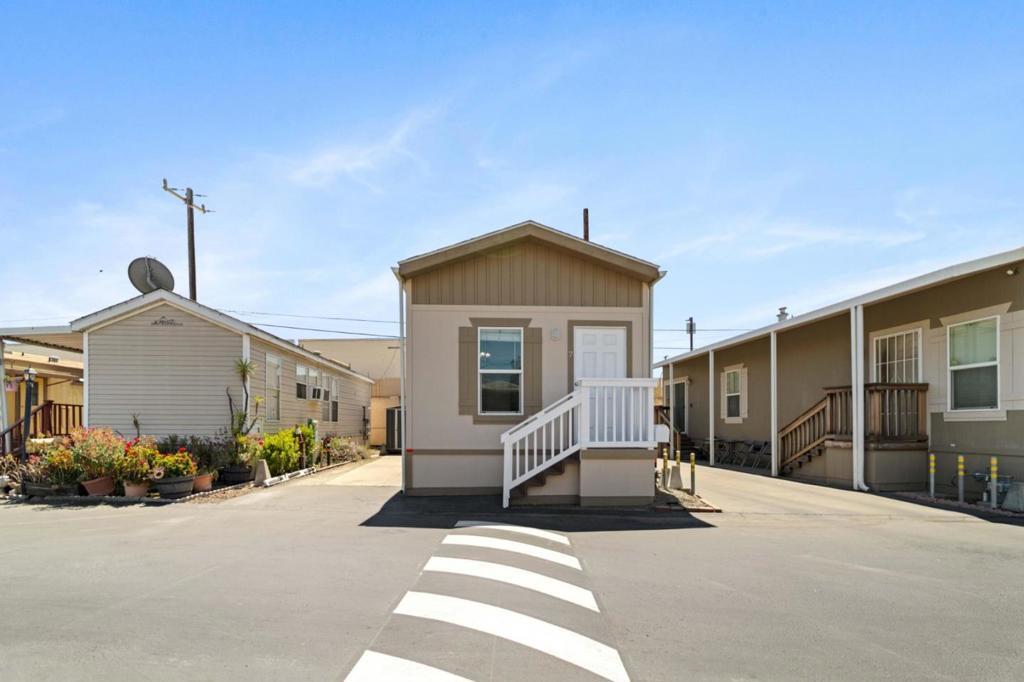 Photo of Listing #ML82015224