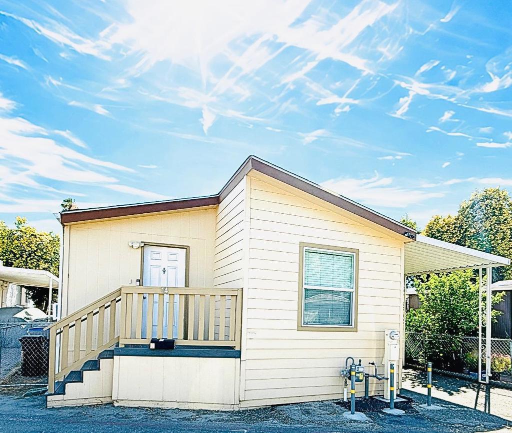 Photo of Listing #ML82015280