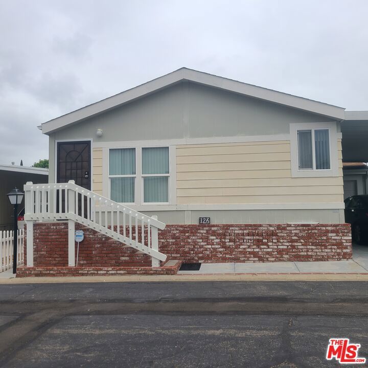 Photo of Listing #25567703