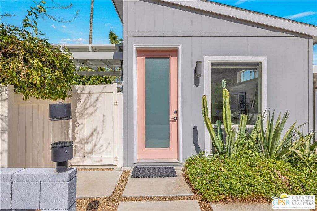 Photo of Listing #25568605PS