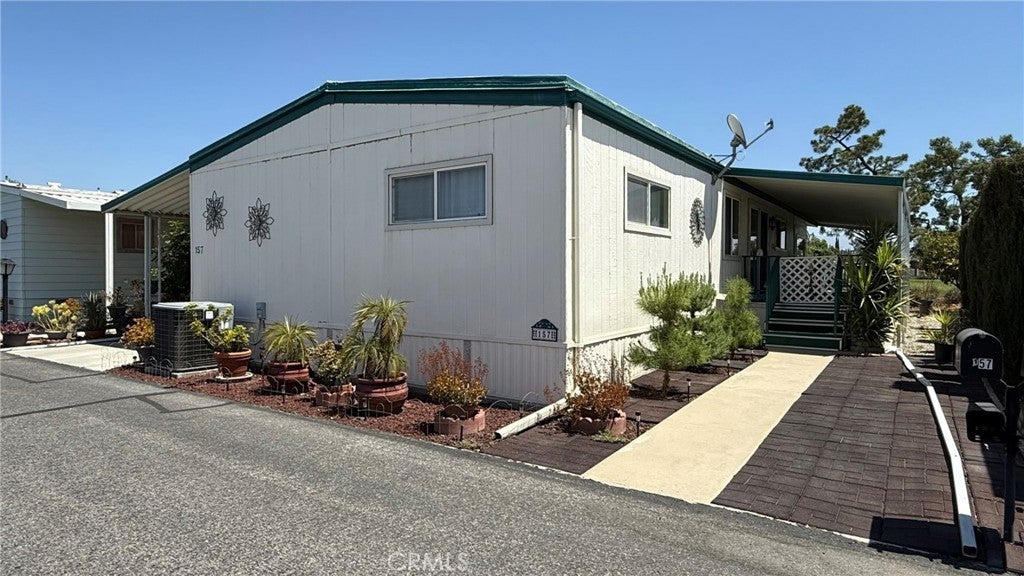 Photo of Listing #ND25170137