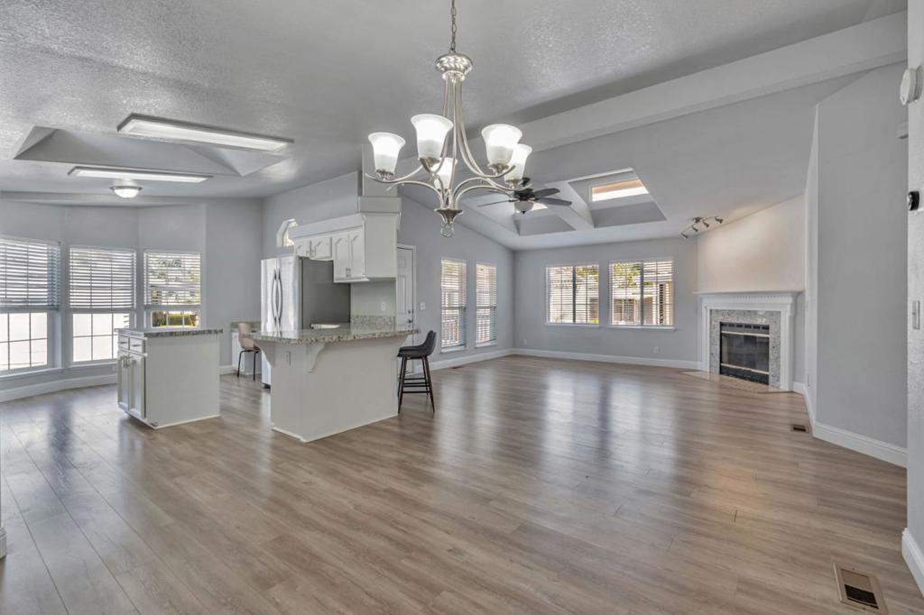 Photo of Listing #ML82016530