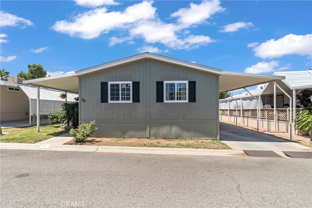 Photo of Listing #SR25173200