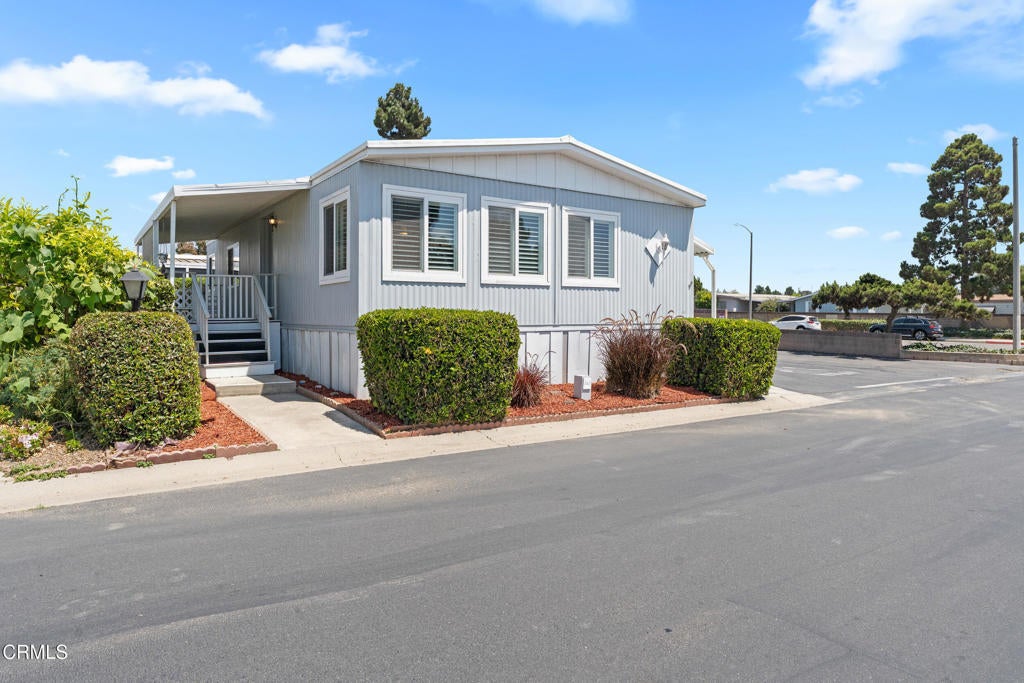 Photo of Listing #V1-31599