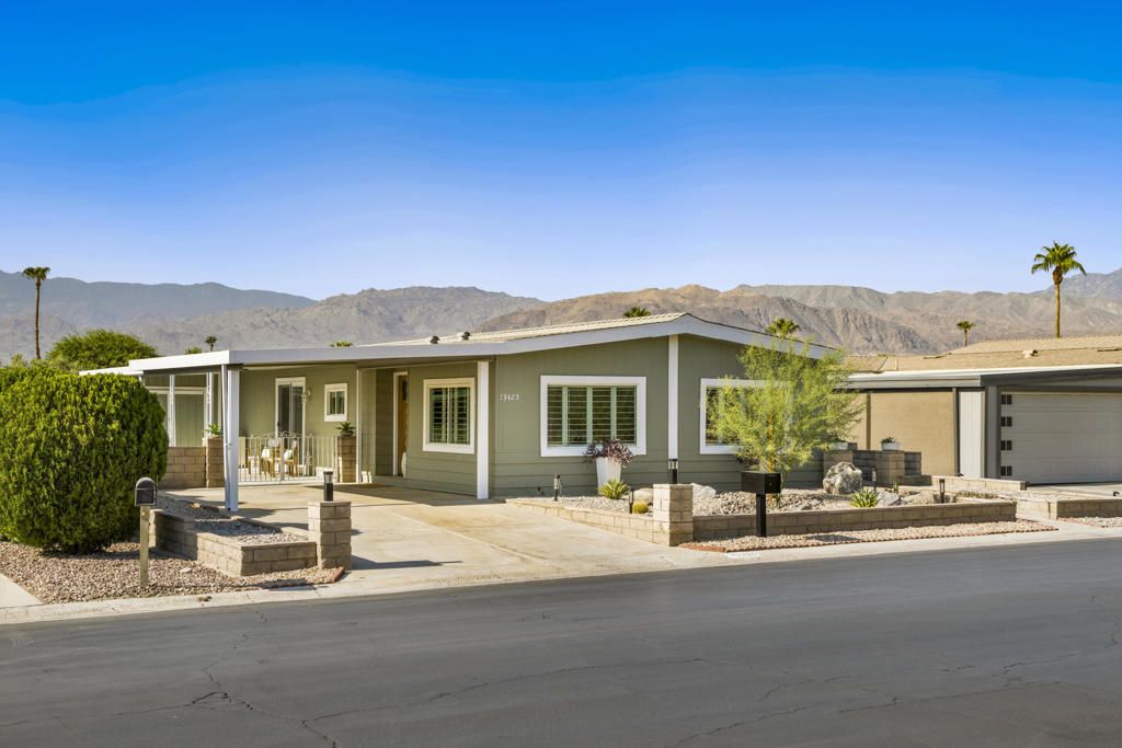 73425 Highland Springs Drive, Palm Desert