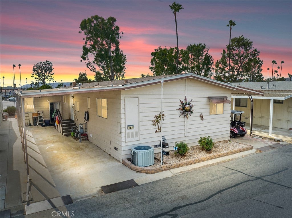 Photo of Listing #SW25183877