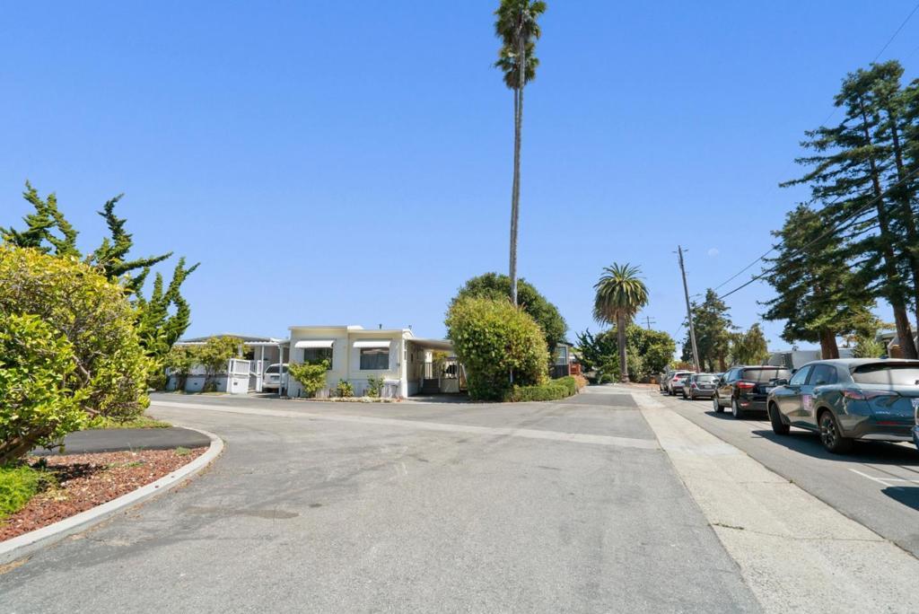 Photo of Listing #ML82016892