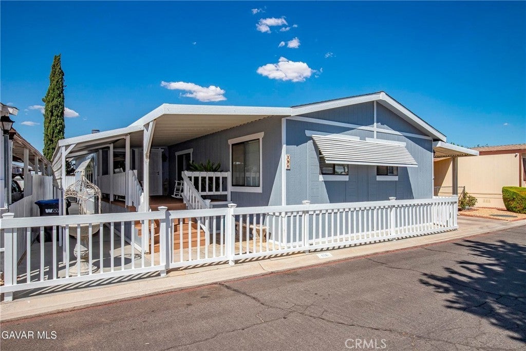 Photo of Listing #SR25202093