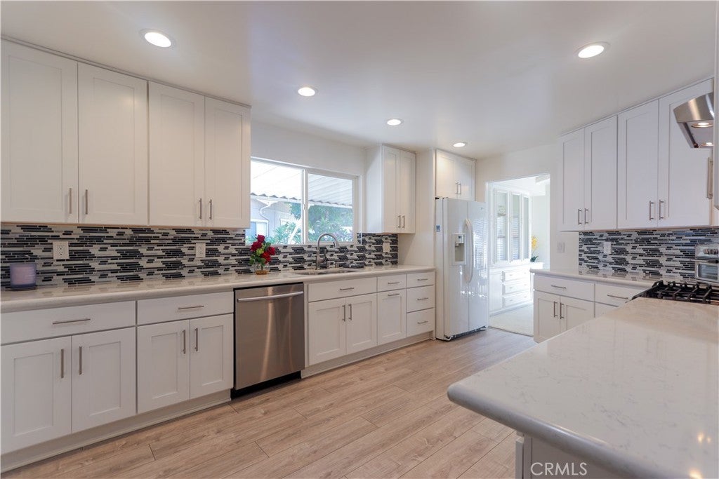 Photo of Listing #PW25210808