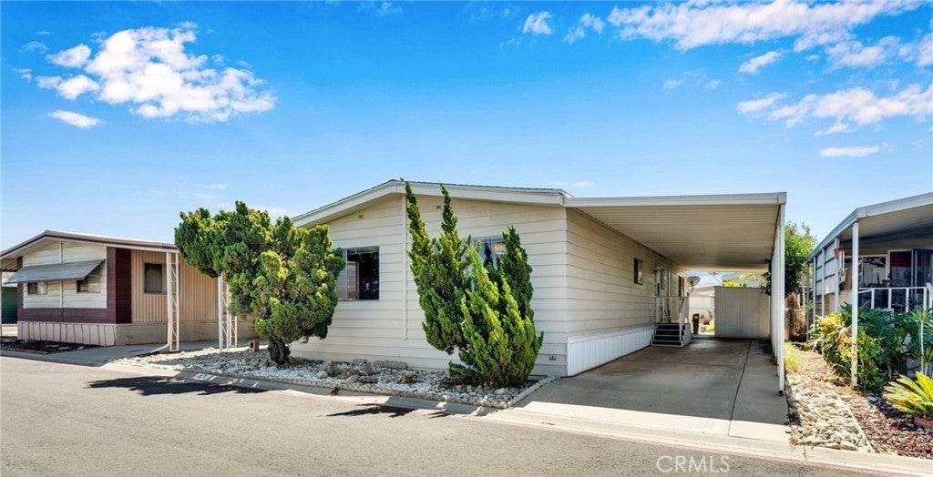 Photo of Listing #TR25215645