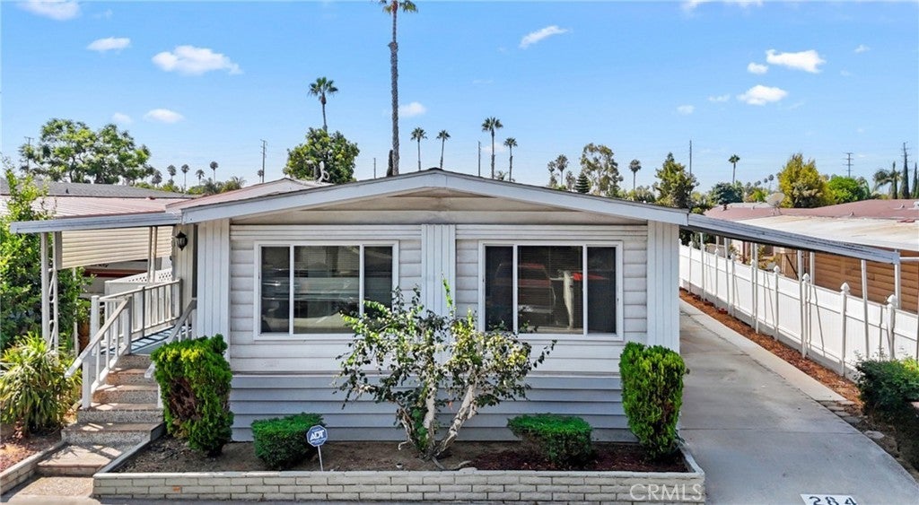 Photo of Listing #TR25216328