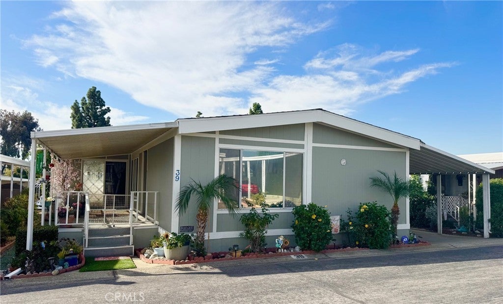 Photo of Listing #CV25219164