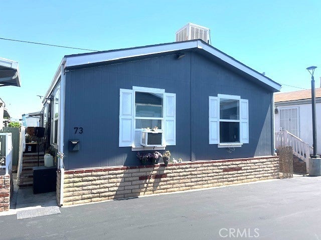 Photo of Listing #SR25222054