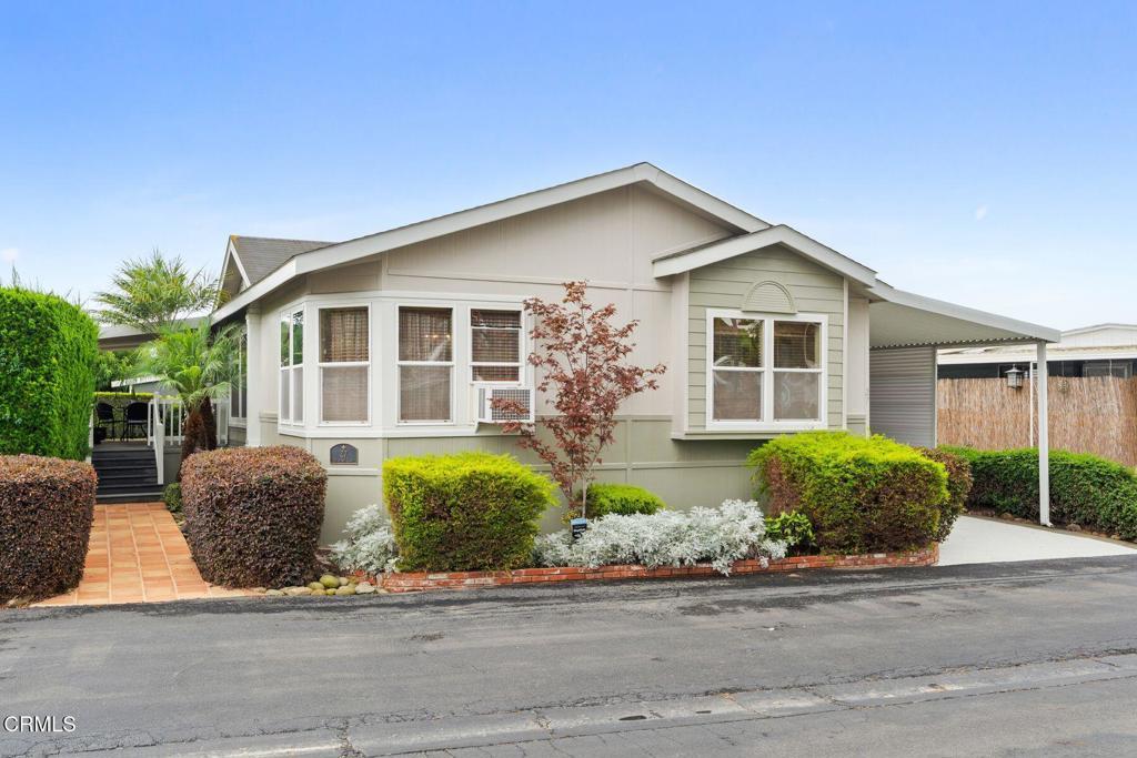 Photo of Listing #V1-32495