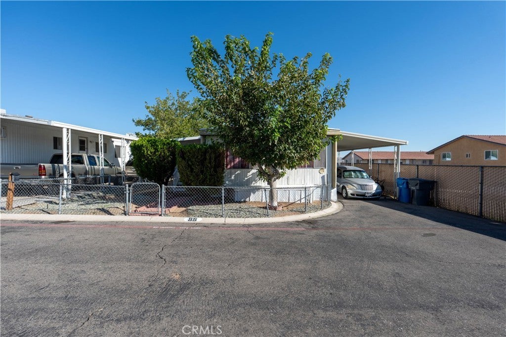 Photo of Listing #DW25224183