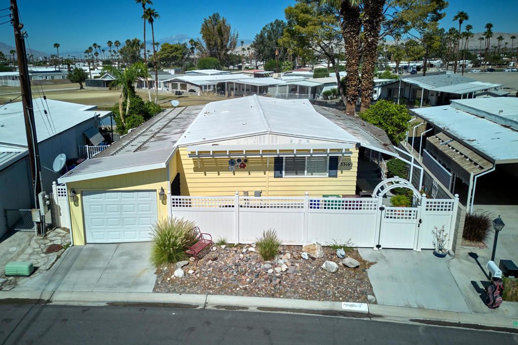 33169 Barcelona Drive, Thousand Palms