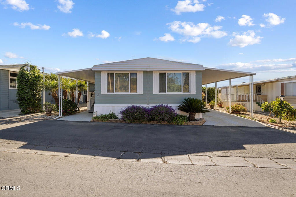 Photo of Listing #V1-32740